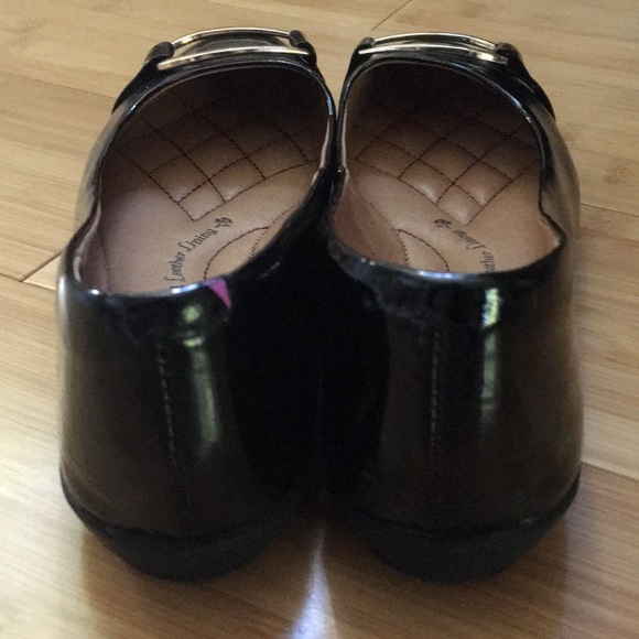 Sofft Patent Leather Ballet Flats - Picture 6 of 8